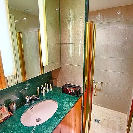 Hotel Paris-oasis Montmartre Paris